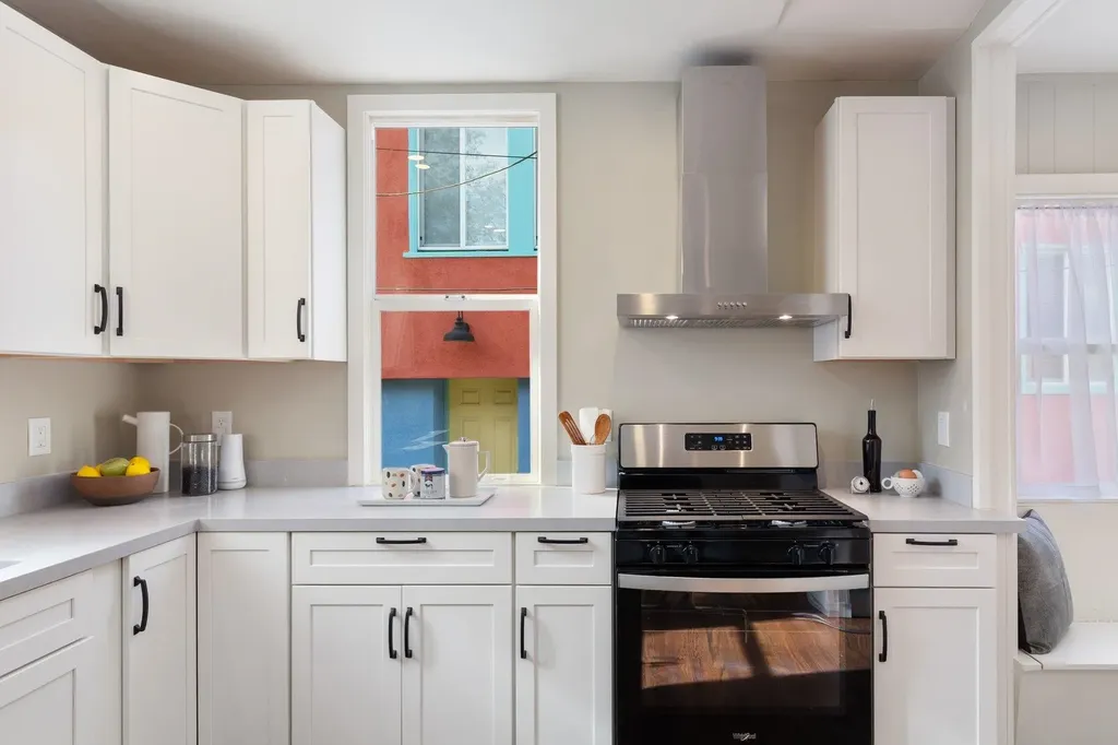 1512 Hearst Avenue Berkeley CA 94703