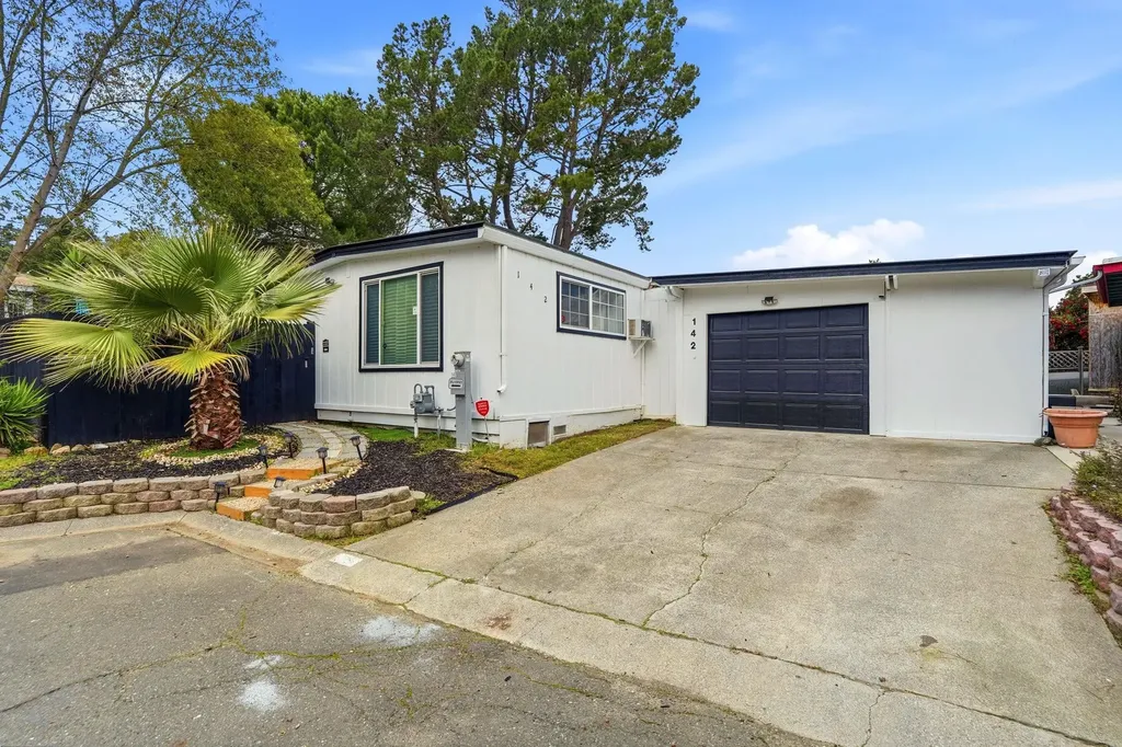 142 Ann Court Vallejo CA 94590