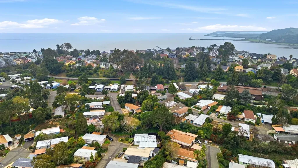 142 Ann Court Vallejo CA 94590