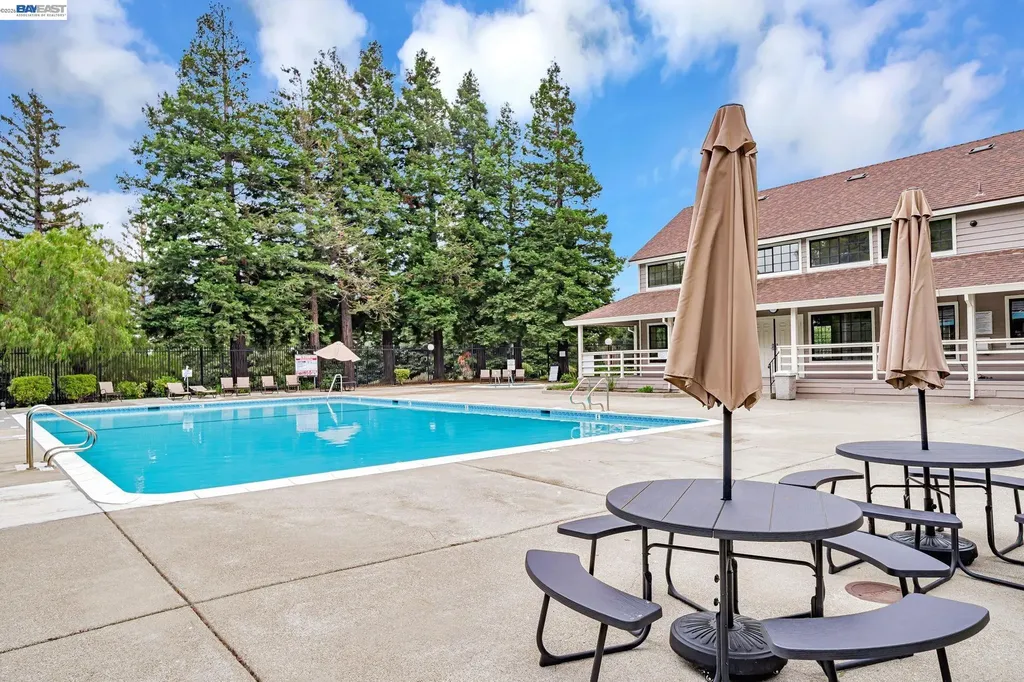 47 Summer Hill Court Danville CA 94526