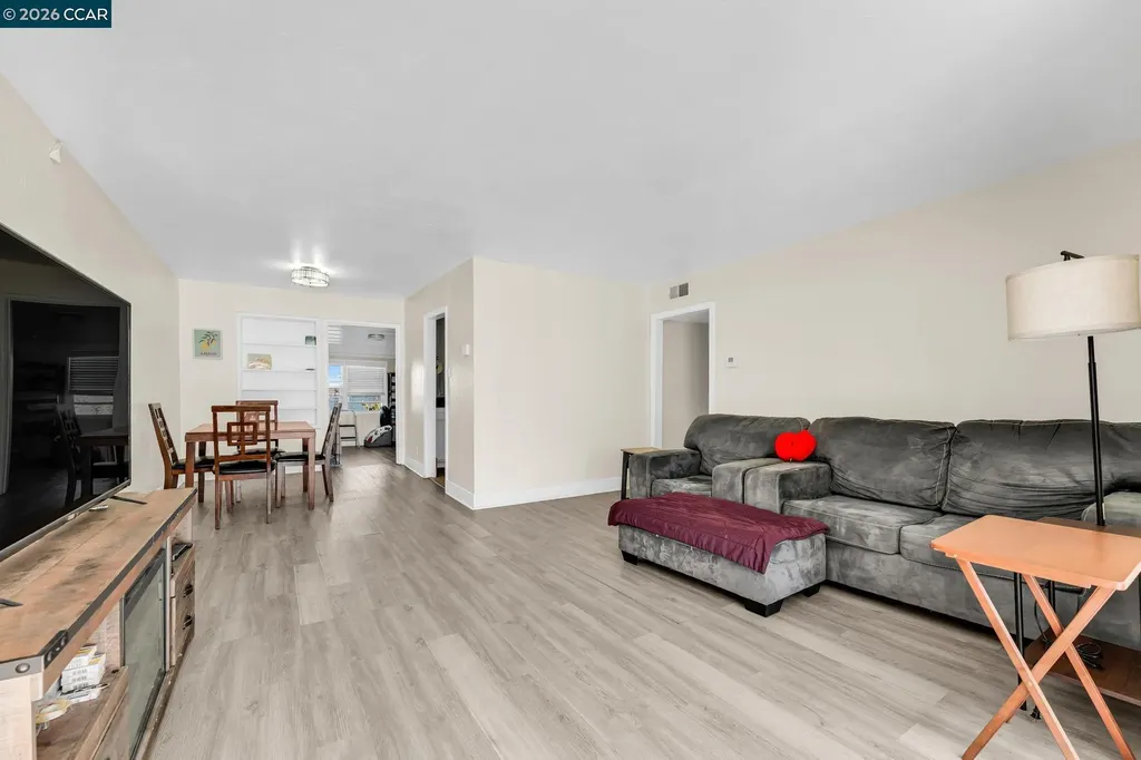 104 Alvarado Avenue Pittsburg CA 94565