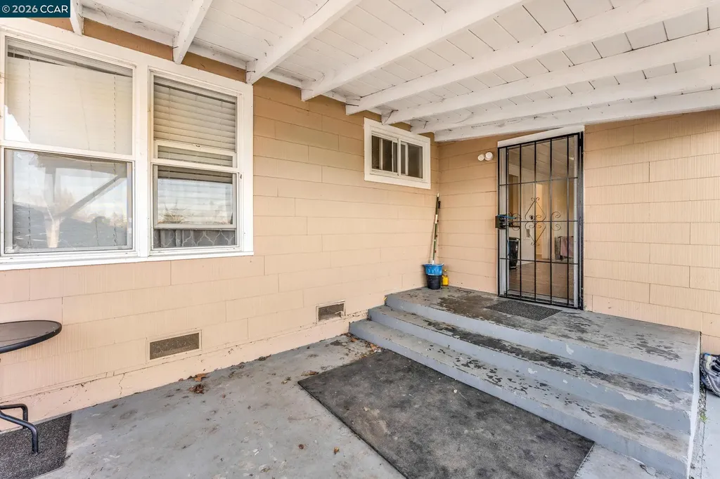 104 Alvarado Avenue Pittsburg CA 94565