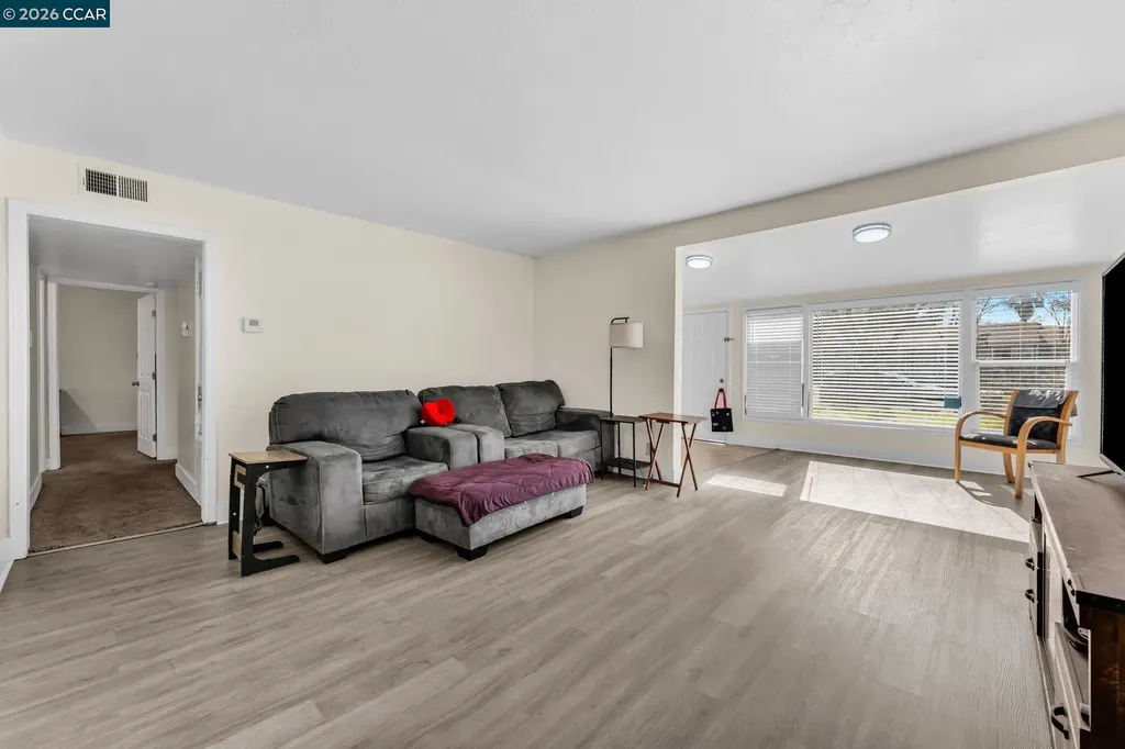 104 Alvarado Avenue Pittsburg CA 94565