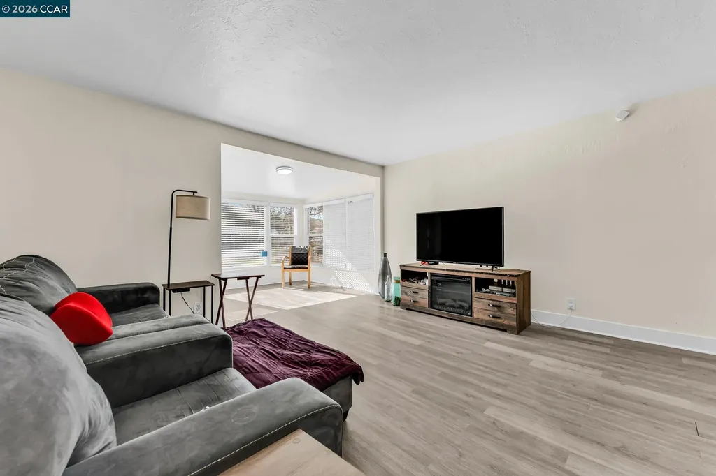 104 Alvarado Avenue Pittsburg CA 94565