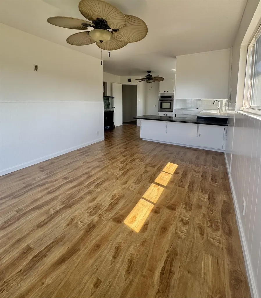 8491 Ney Avenue Oakland CA 94605