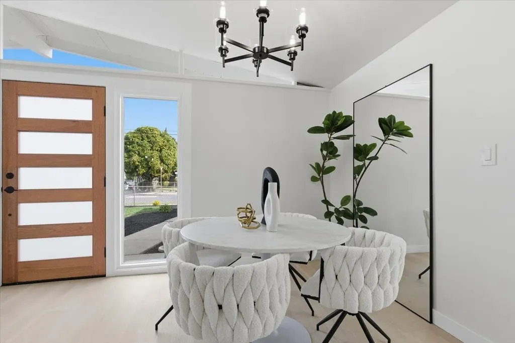 27707 La Porte Avenue Hayward CA 94545