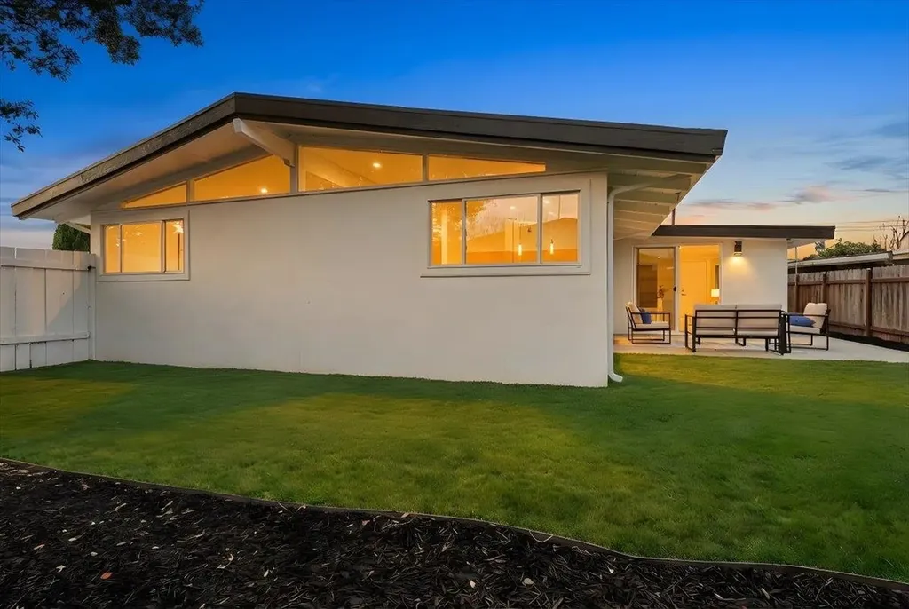 27707 La Porte Avenue Hayward CA 94545