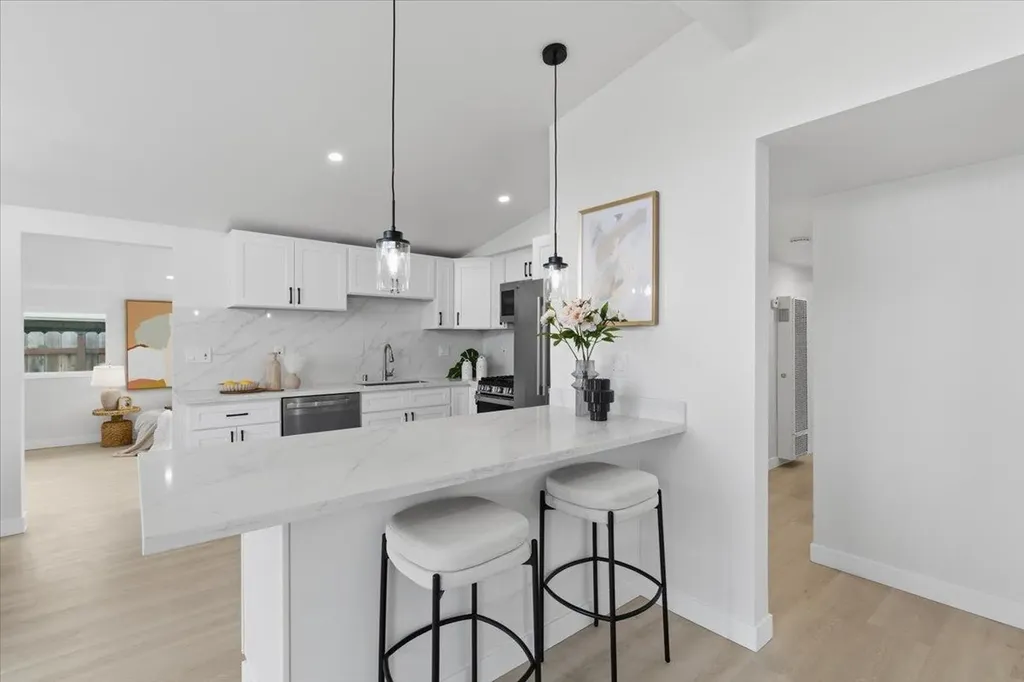 27707 La Porte Avenue Hayward CA 94545