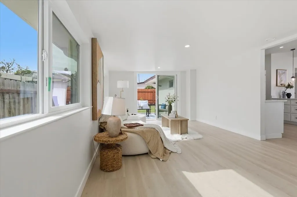 27707 La Porte Avenue Hayward CA 94545