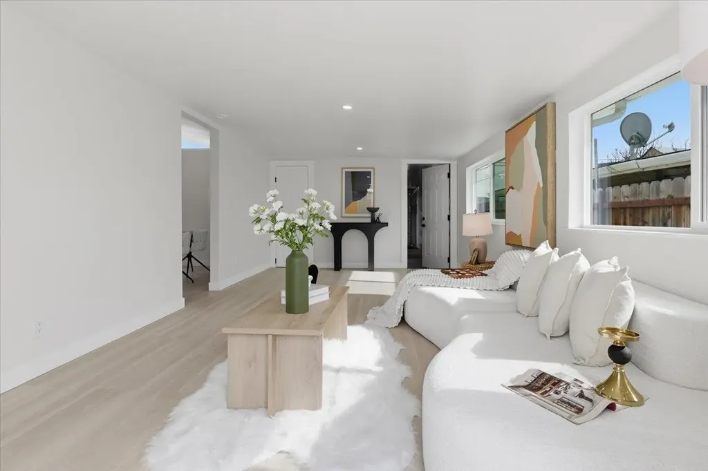 27707 La Porte Avenue Hayward CA 94545