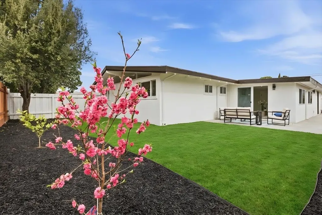 27707 La Porte Avenue Hayward CA 94545