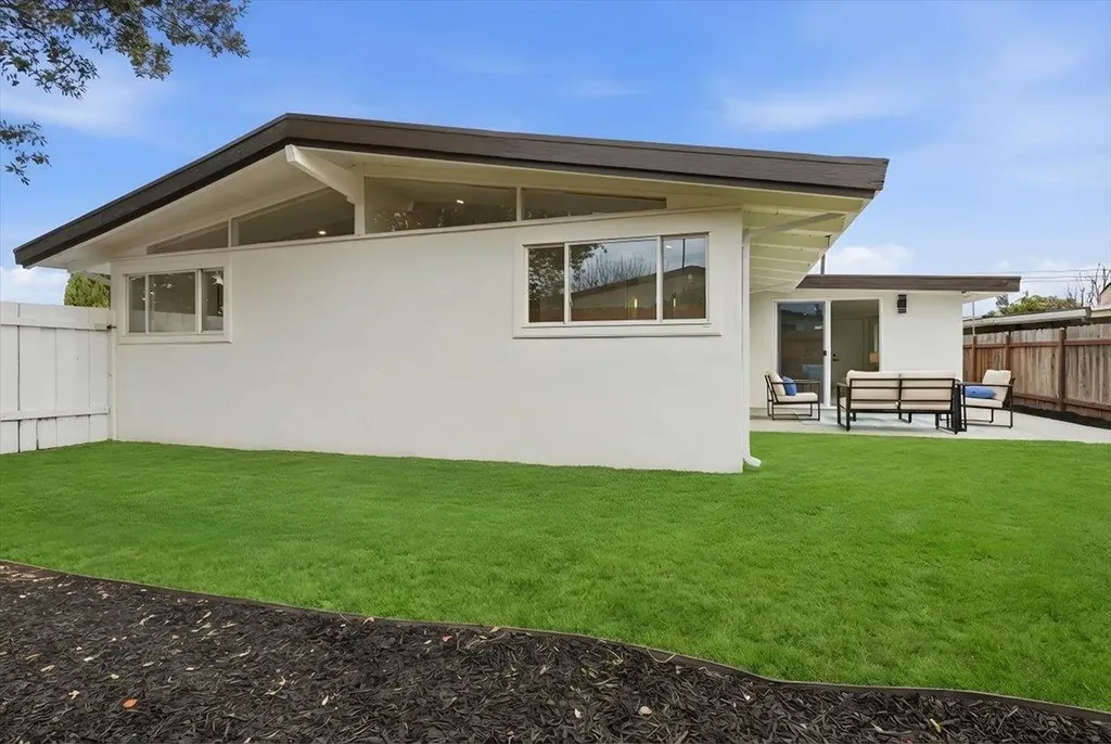 27707 La Porte Avenue Hayward CA 94545