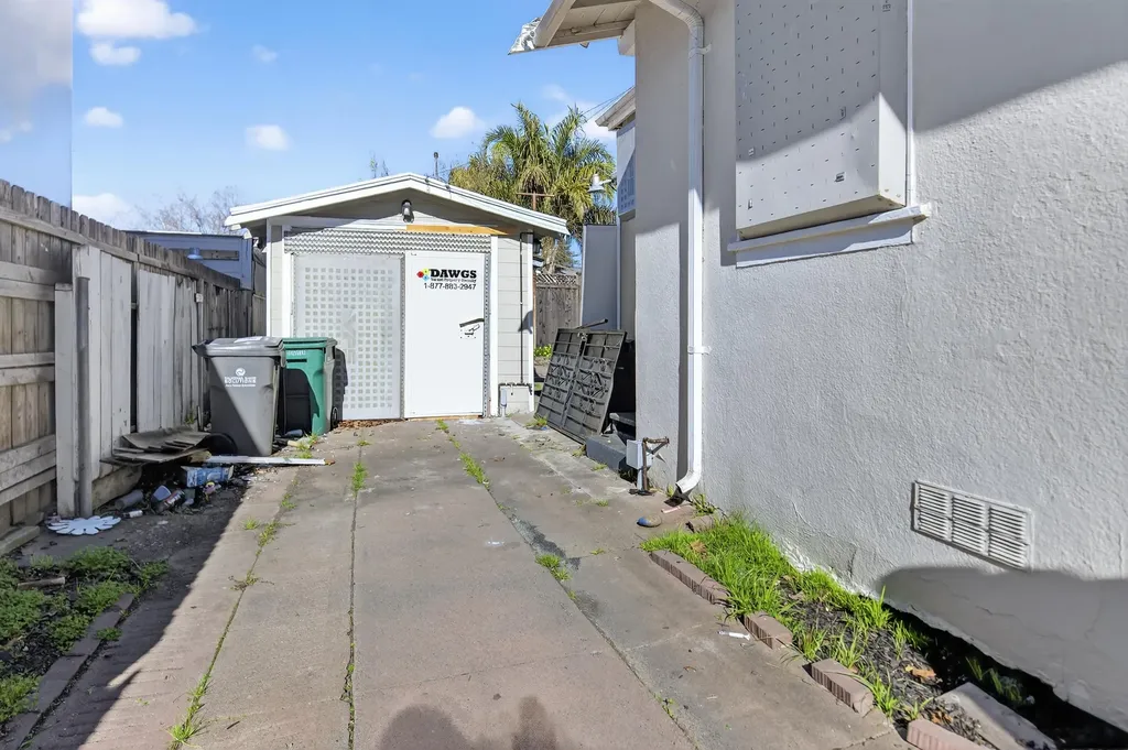 2407 66th Avenue Oakland CA 94605