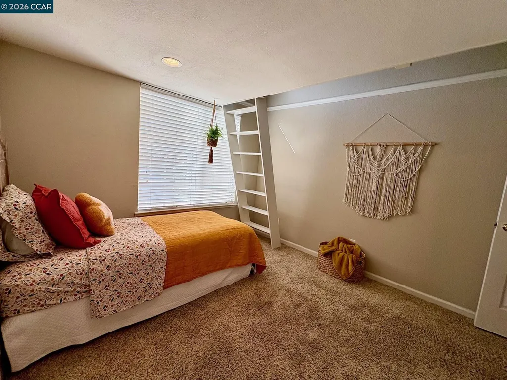 2337 Newport Place South Discovery Bay CA 94505