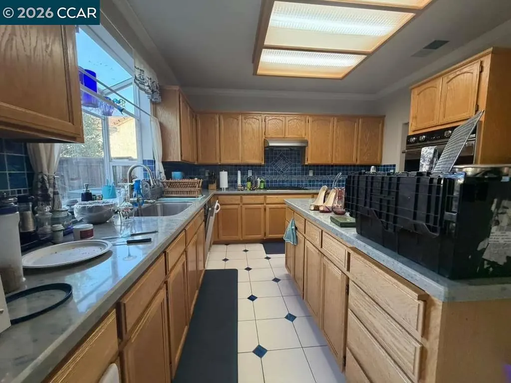 4 Deer Hill Court Pittsburg CA 94565