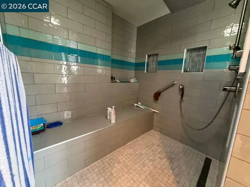 4 Deer Hill Court Pittsburg CA 94565