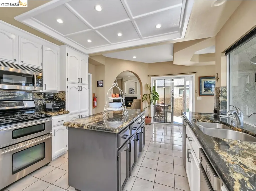 5090 Double Point Way Discovery Bay CA 94505