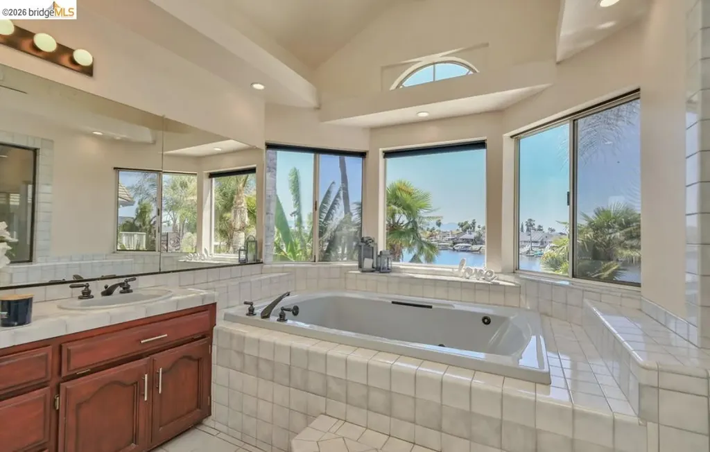 5090 Double Point Way Discovery Bay CA 94505