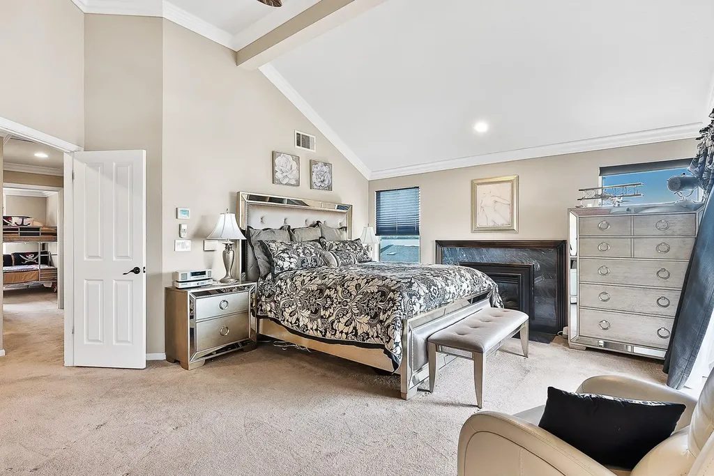 5090 Double Point Way Discovery Bay CA 94505