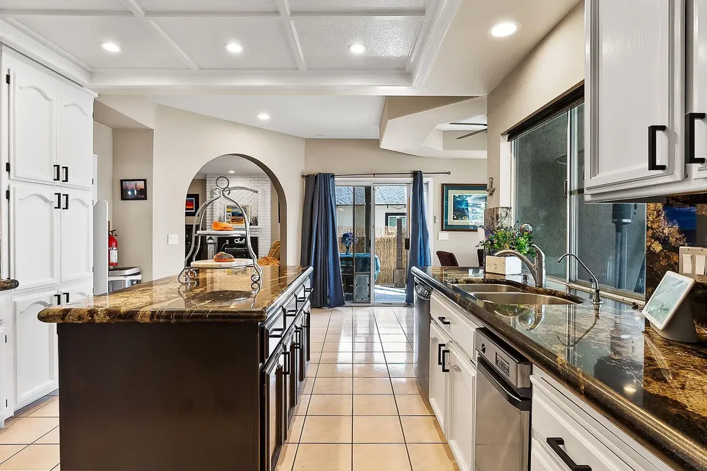 5090 Double Point Way Discovery Bay CA 94505