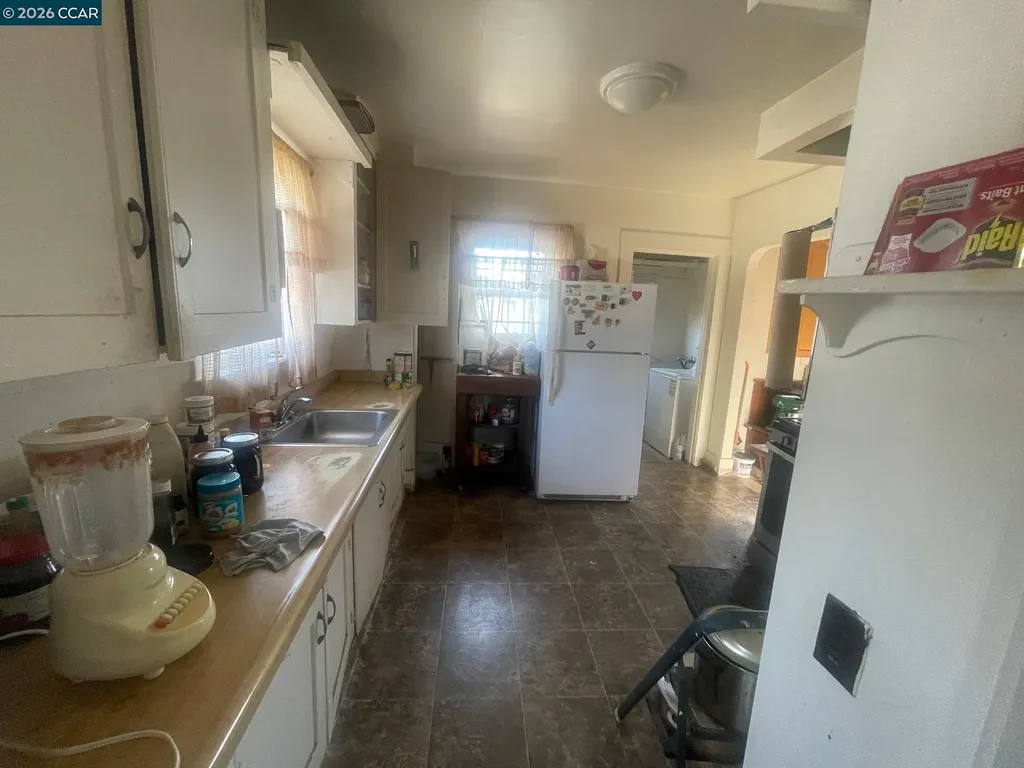 1332 103rd Avenue Oakland CA 94603