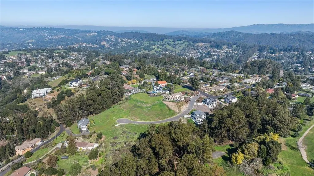 6 Turner Court Oakland CA 94605