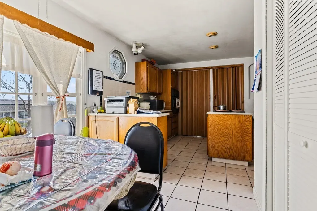 674 Gleneagle Avenue Hayward CA 94544