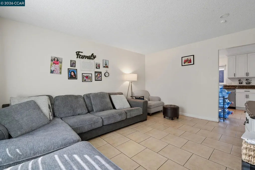 14 El Capitan Lane Antioch CA 94509