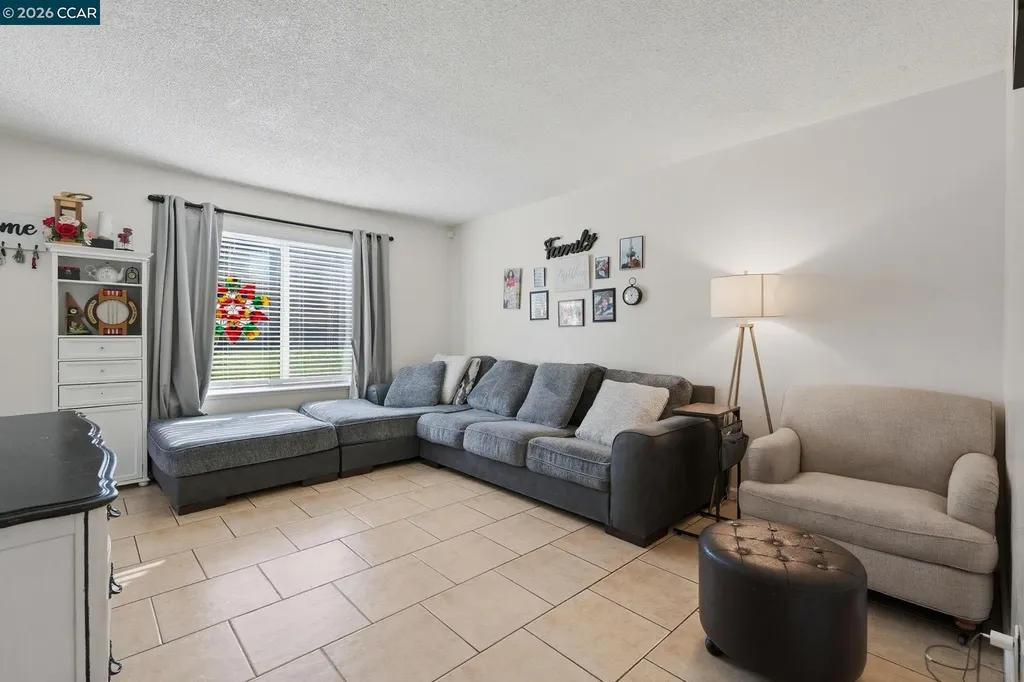 14 El Capitan Lane Antioch CA 94509