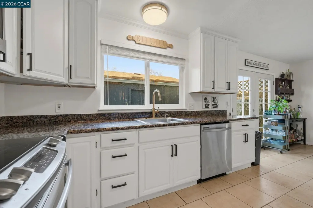 14 El Capitan Lane Antioch CA 94509