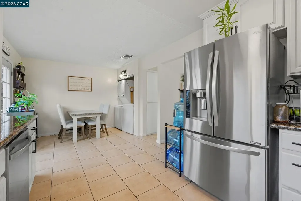 14 El Capitan Lane Antioch CA 94509