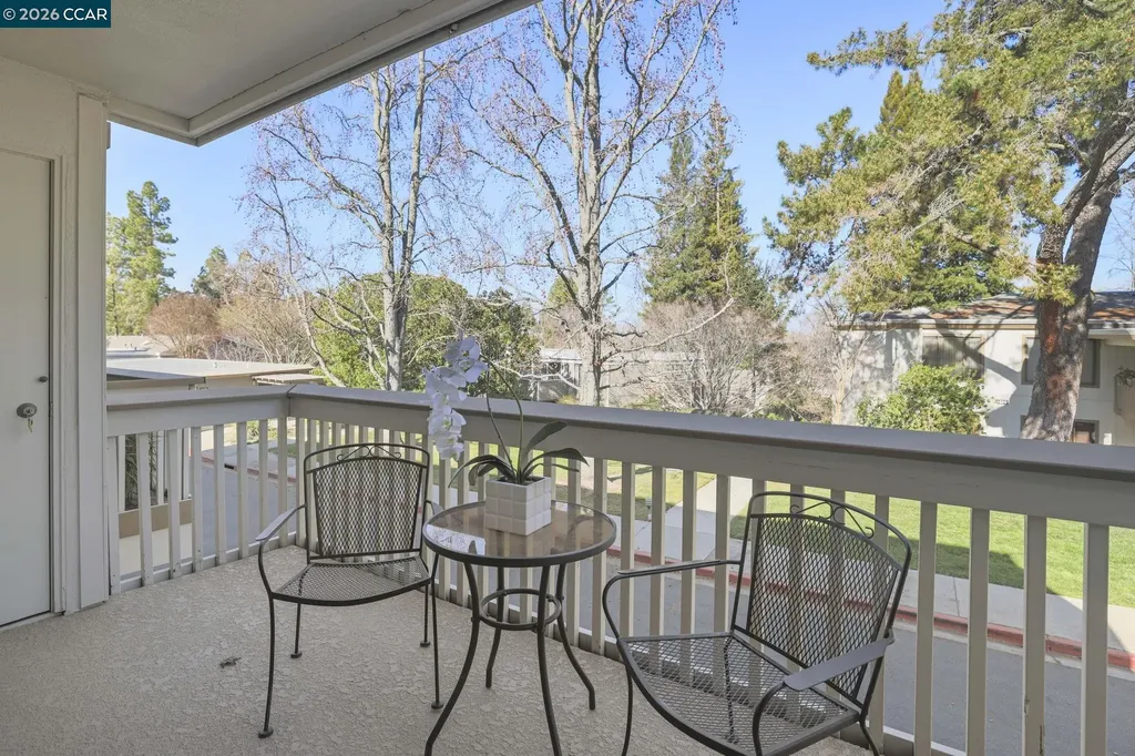 1525 Canyonwood Court Walnut Creek CA 94595