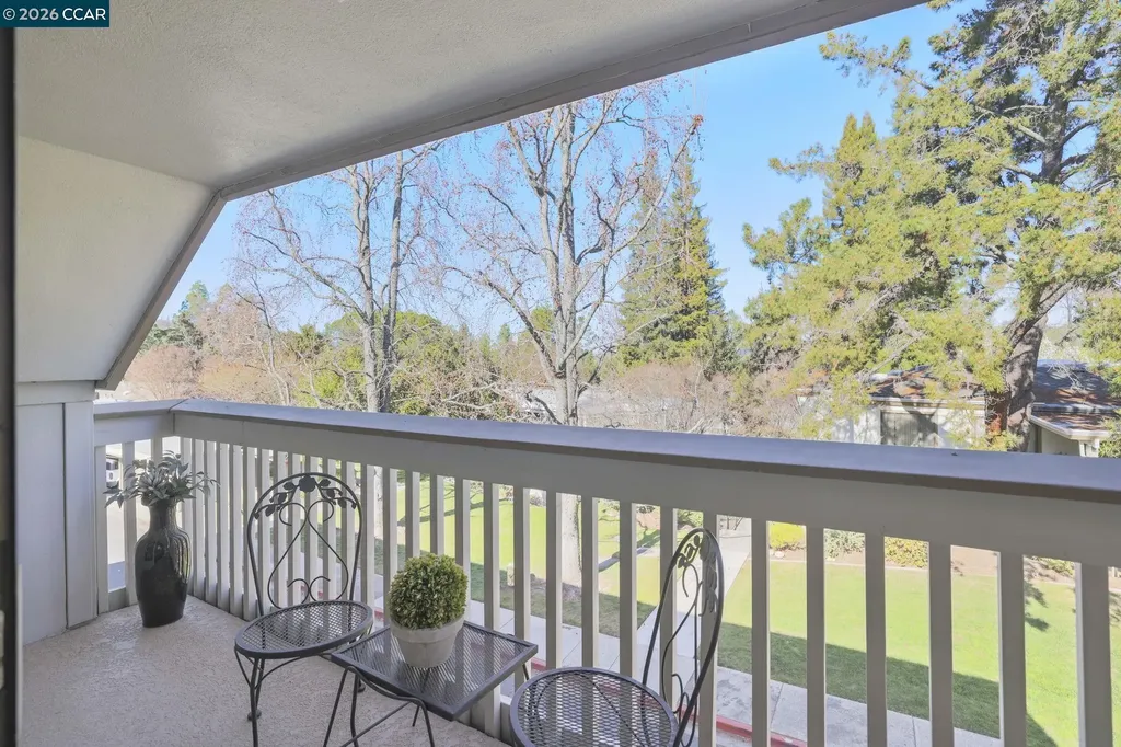 1525 Canyonwood Court Walnut Creek CA 94595