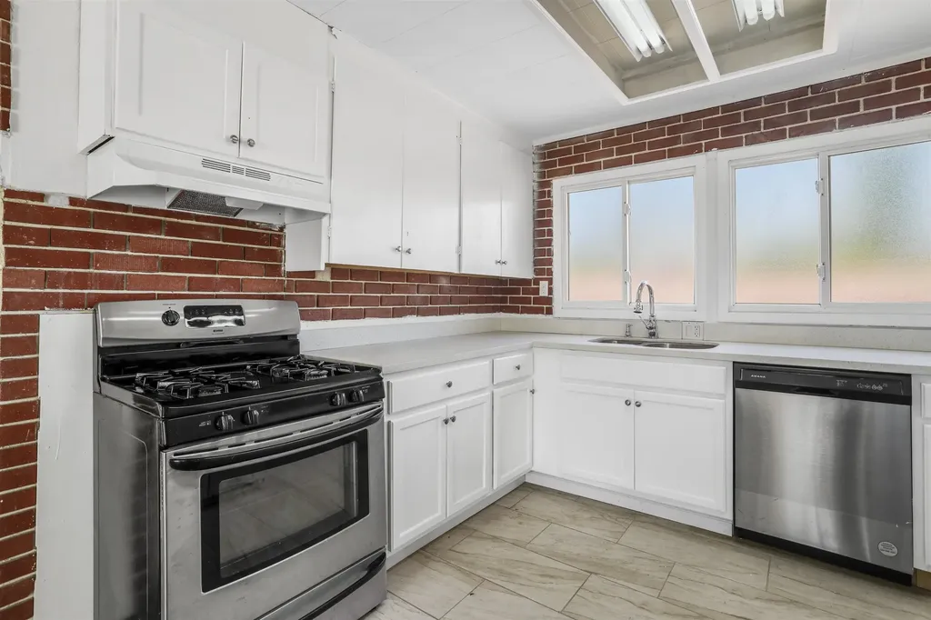 1925 Alpha Way Antioch CA 94509