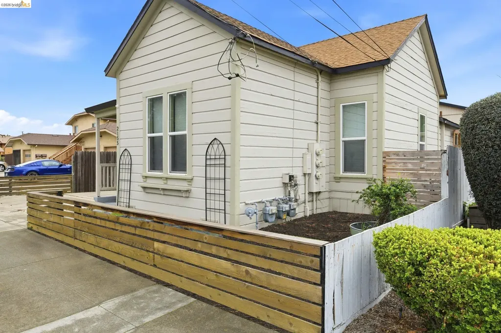 2155 Chestnut Street Livermore CA 94551