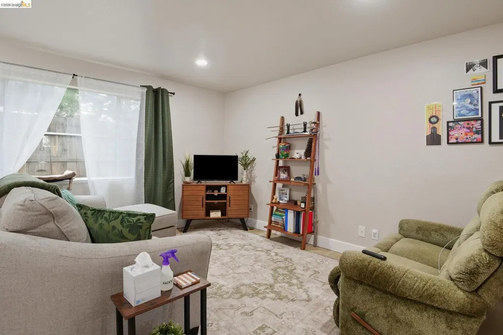 2155 Chestnut Street Livermore CA 94551