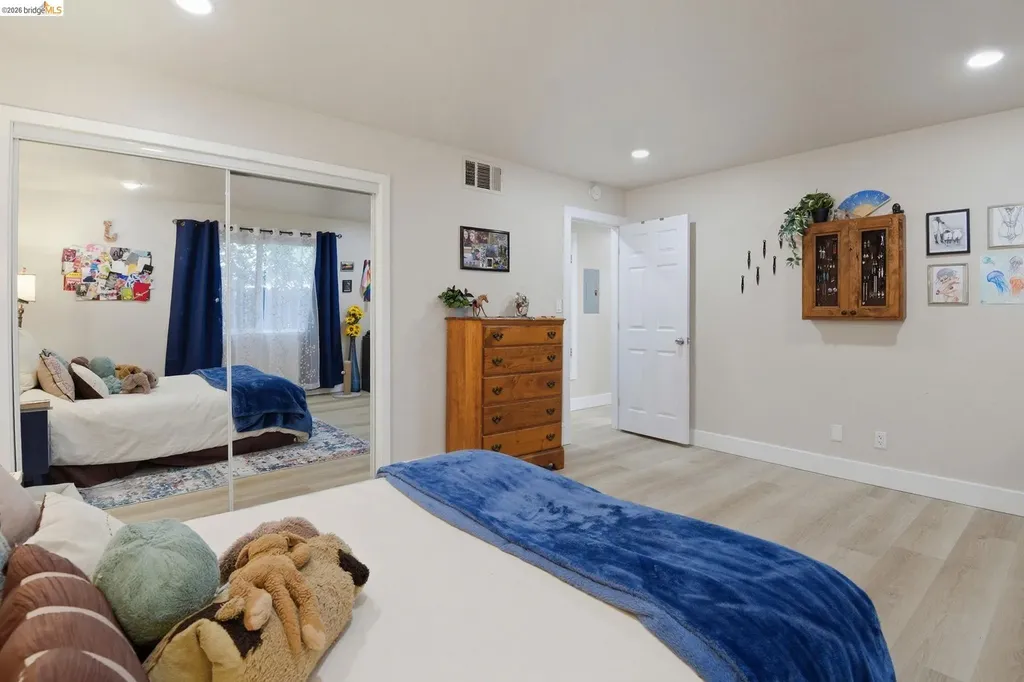 2155 Chestnut Street Livermore CA 94551