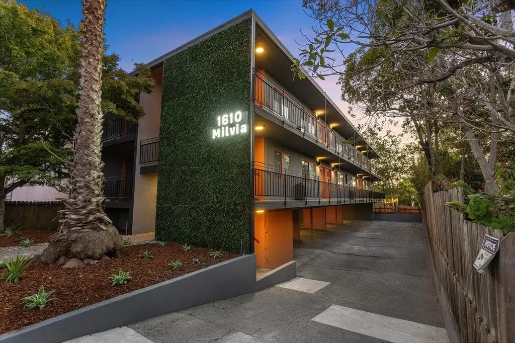 Berkeley CA, 1610 Milvia Street