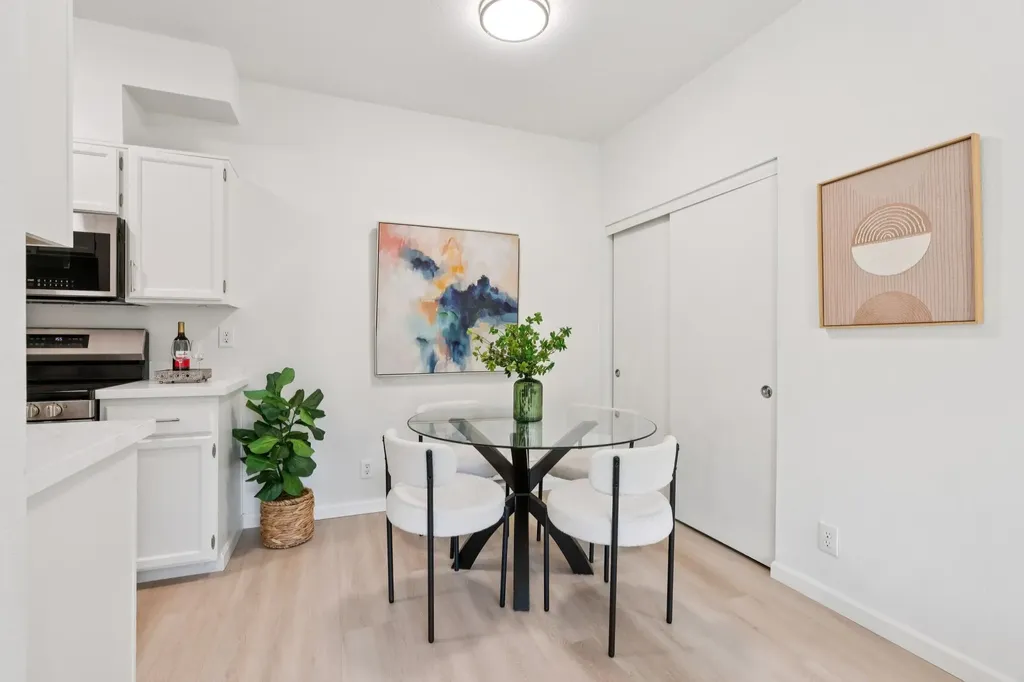79 Lakeshore Court Richmond CA 94804