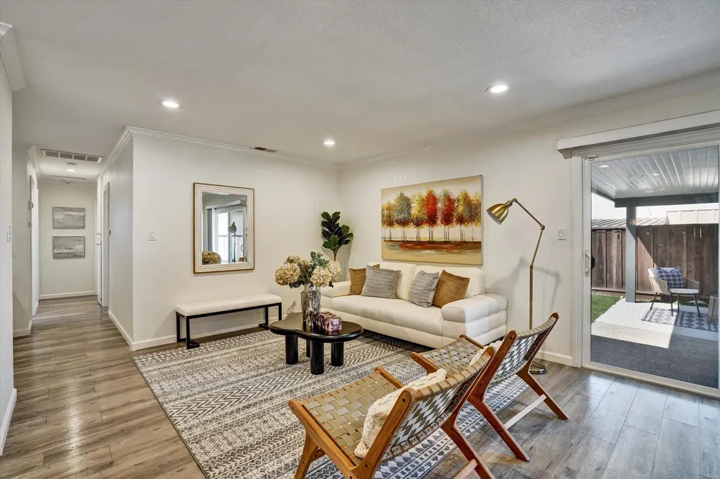 13921 Tahiti Road San Leandro CA 94577