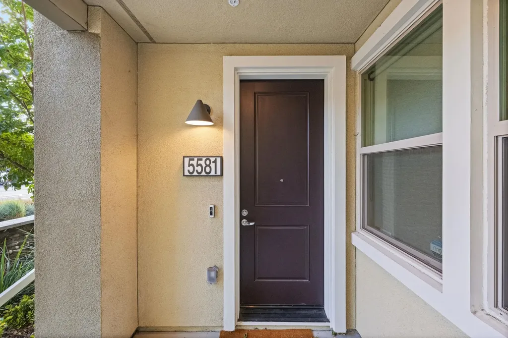 5581 Dublin Boulevard Dublin CA 94568