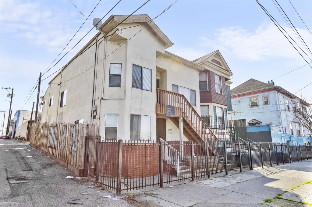 1418 15th Oakland CA 94606