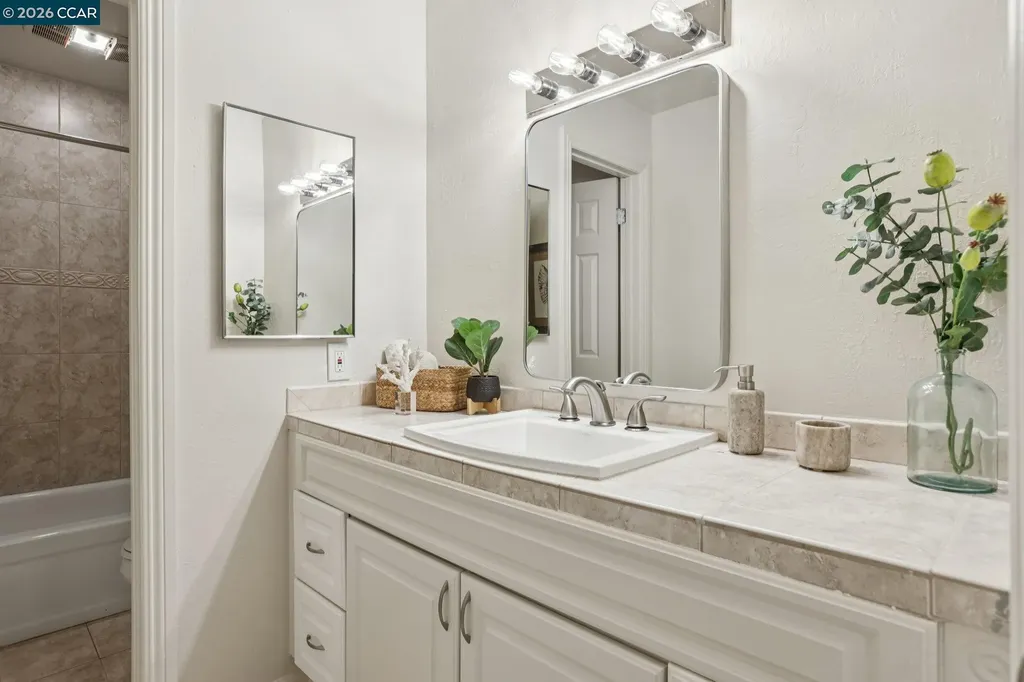 310 Civic Drive Walnut Creek CA 94596