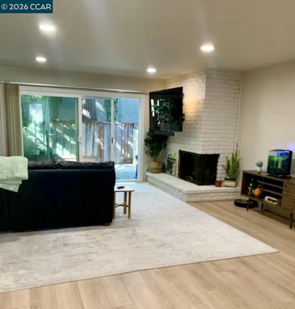 2129 Ascot Drive Moraga CA 94556