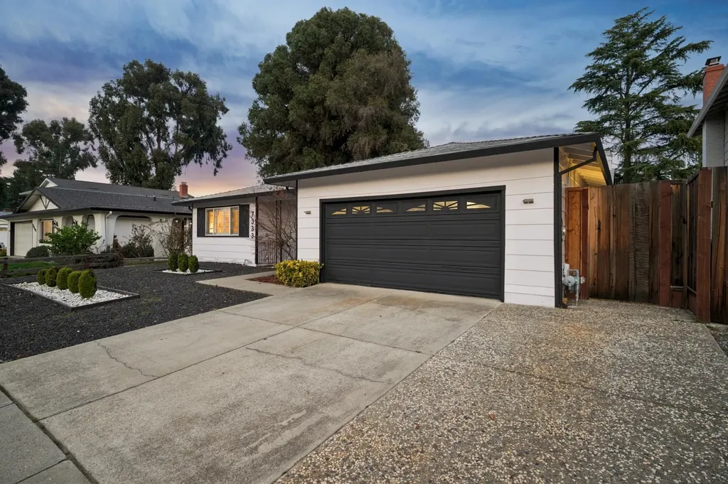 7333 Tulipwood Circle Pleasanton CA 94588