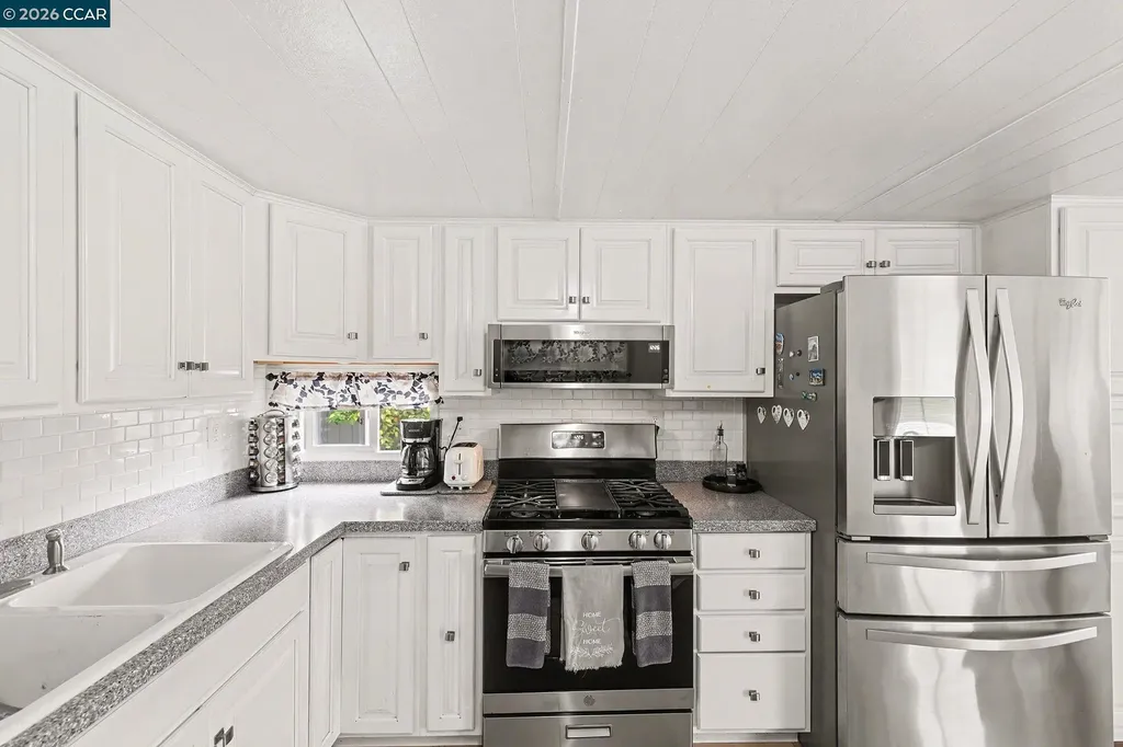 75 E Bolton Road Oakley CA 94561