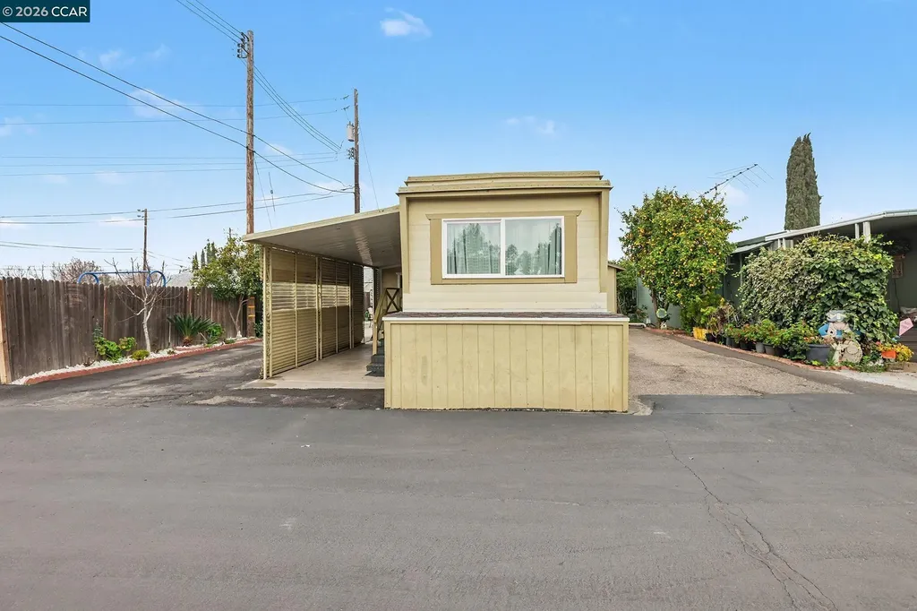 75 E Bolton Road Oakley CA 94561