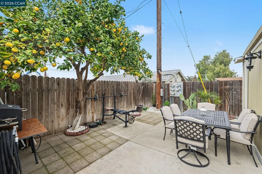 75 E Bolton Road Oakley CA 94561