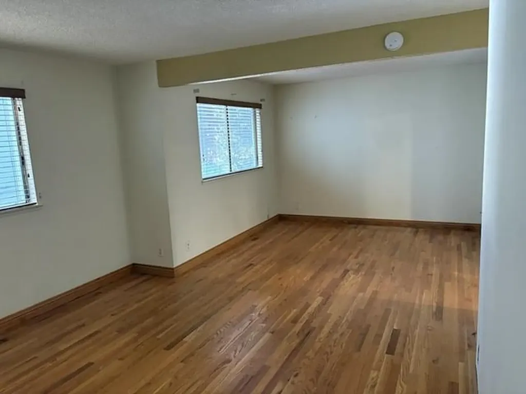 8781 Mountain Boulevard Oakland CA 94605