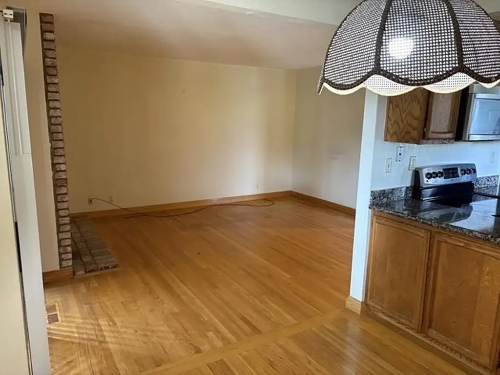 8781 Mountain Boulevard Oakland CA 94605